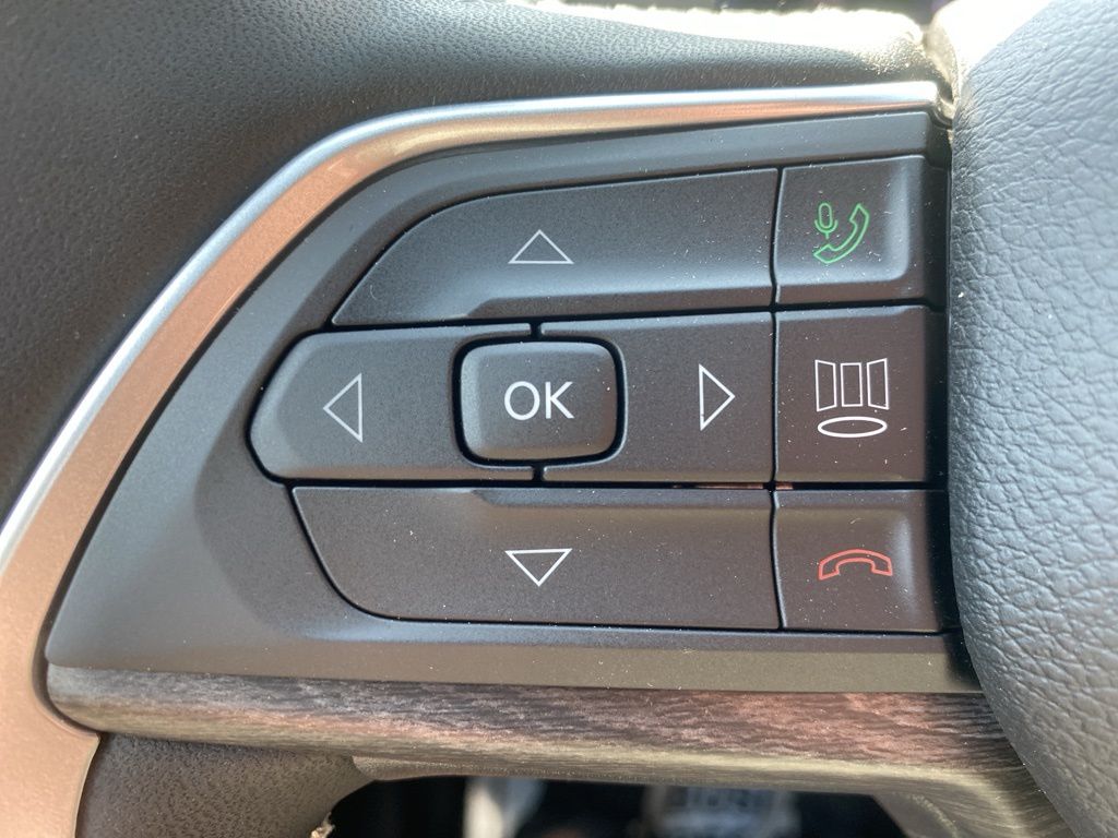 2025 Jeep Grand Cherokee Limited photo 33