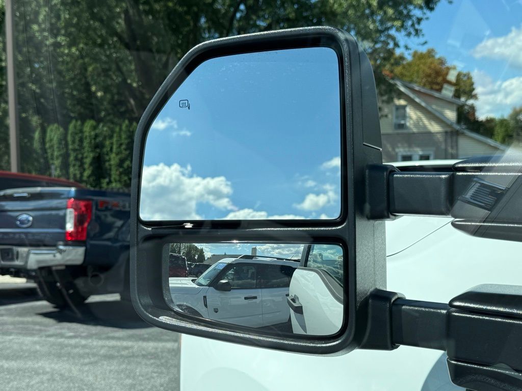 2026 Ford F-250 photo 11