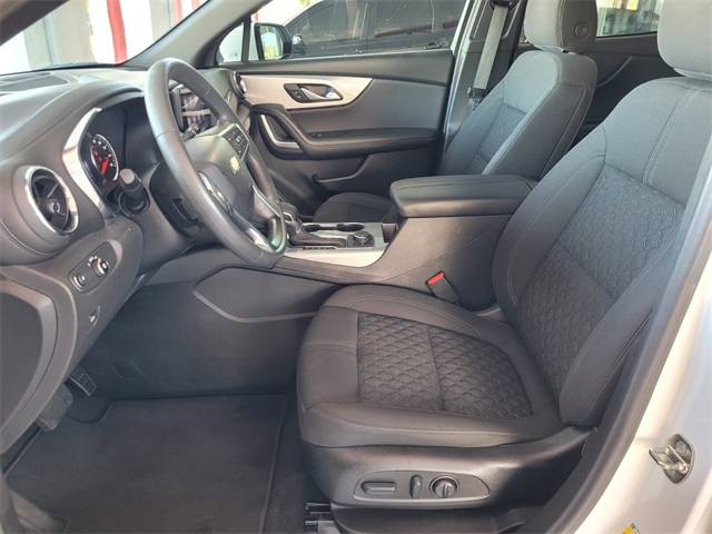 2022 Chevrolet Blazer 2LT photo 3