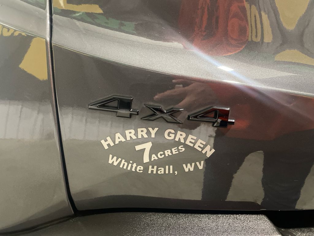 2023 Jeep Renegade Limited photo 3