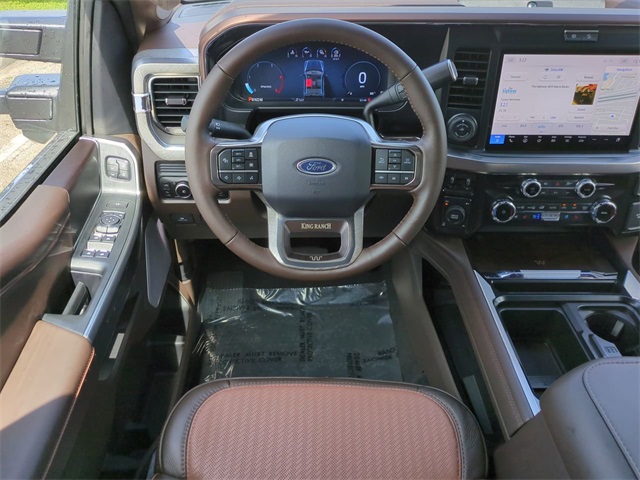 2025 Ford F-350 King Ranch photo 14