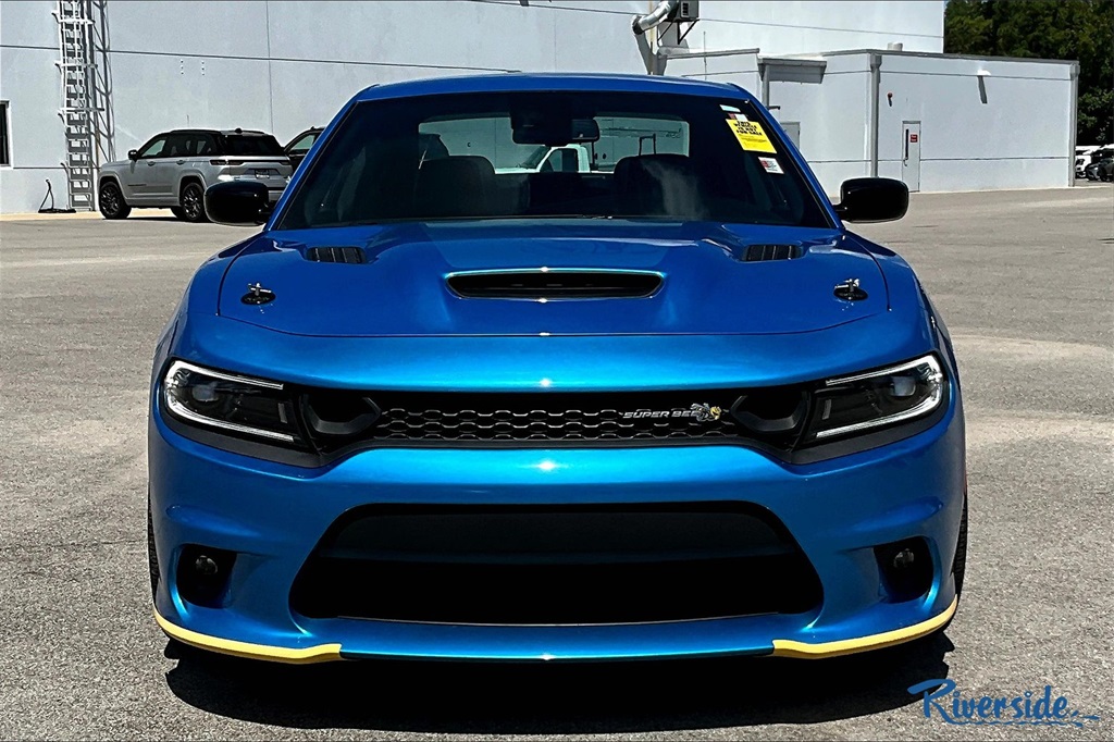2023 Dodge Charger R/T Scat Pack photo 2