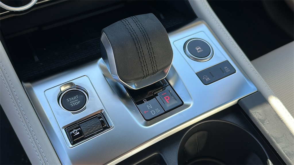 2026 Jaguar F-PACE P250 R-Dynamic S photo 21