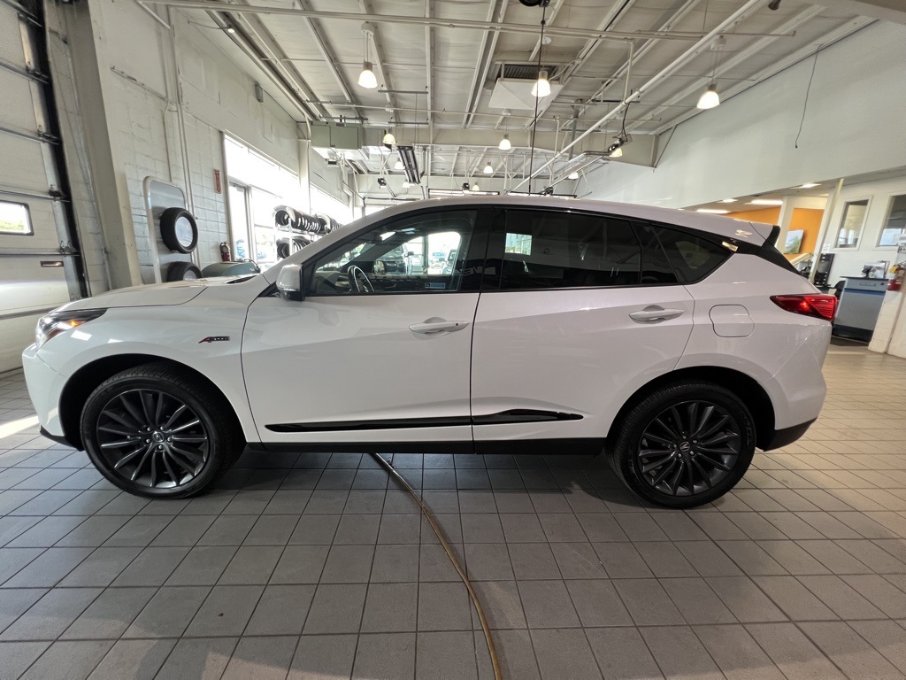 2024 Acura RDX A-Spec Advance photo 3