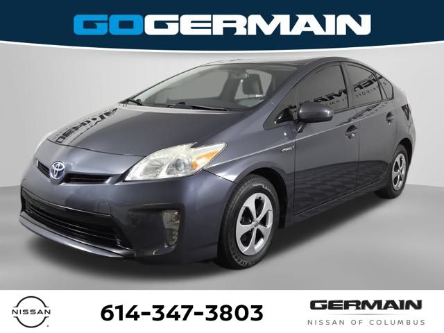 2013 Toyota Prius Two's photo