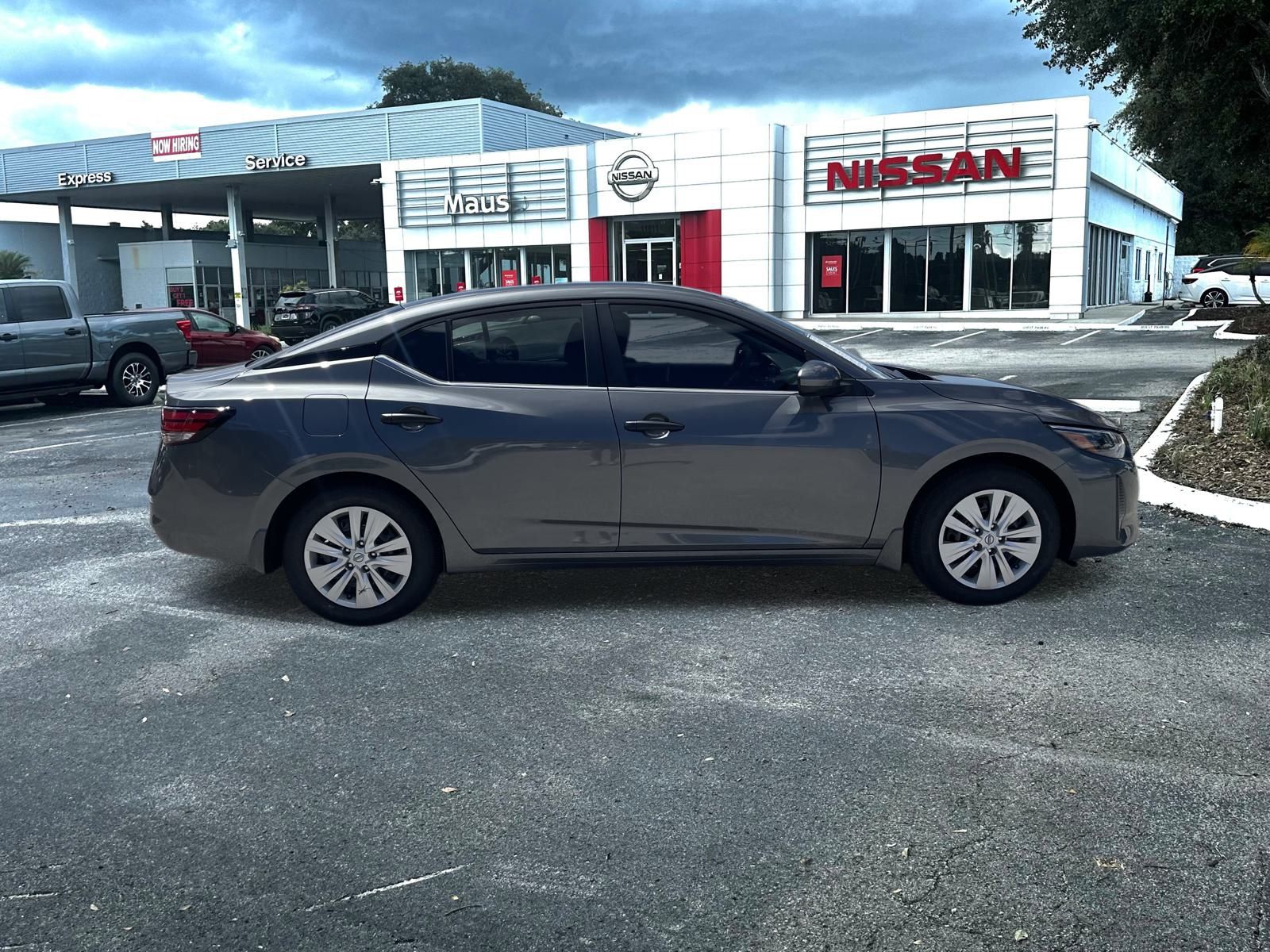 2025 Nissan Sentra S photo 2