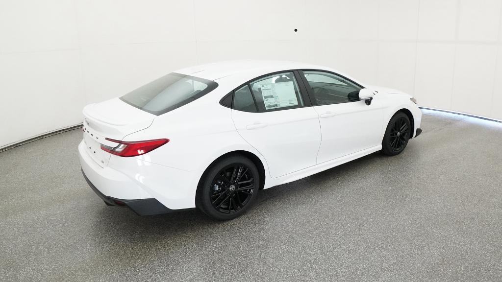 2025 Toyota Camry SE photo 20