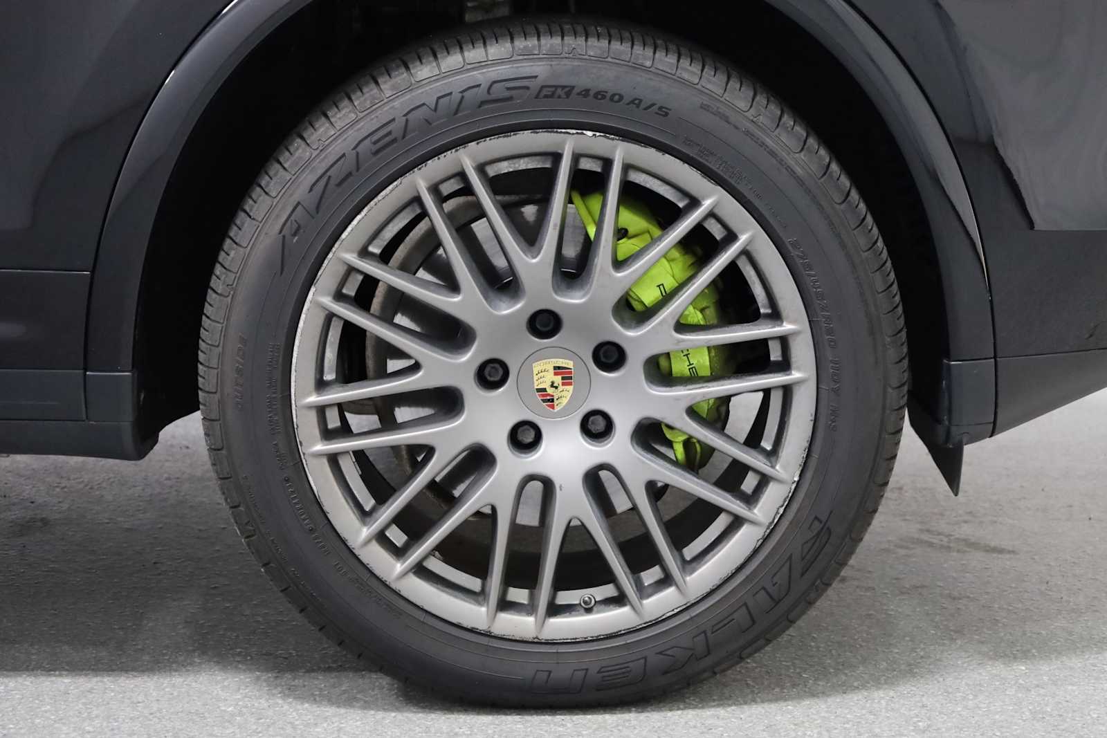 2017 Porsche Cayenne S E-Hybrid Platinum Edition photo 7