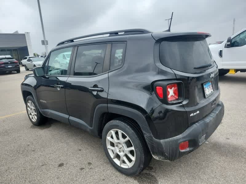 2022 Jeep Renegade Latitude photo 4