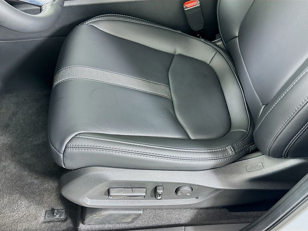 2025 Honda Pilot Touring photo 18