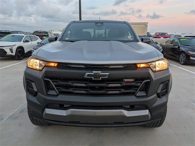 2025 Chevrolet Colorado Trail Boss photo 3