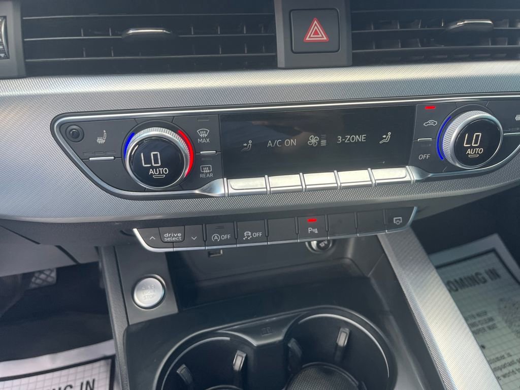 2020 Audi A4 Premium Plus 45 TFSI Quattro S line photo 12