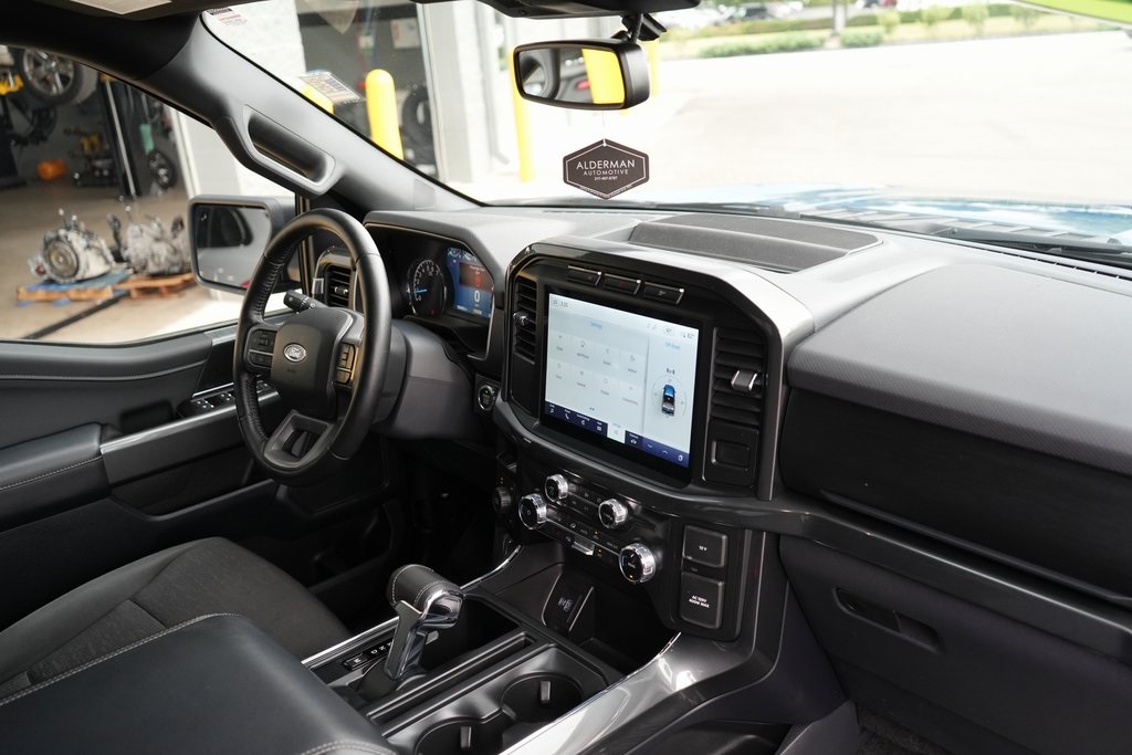 2022 Ford F-150 XLT photo 17