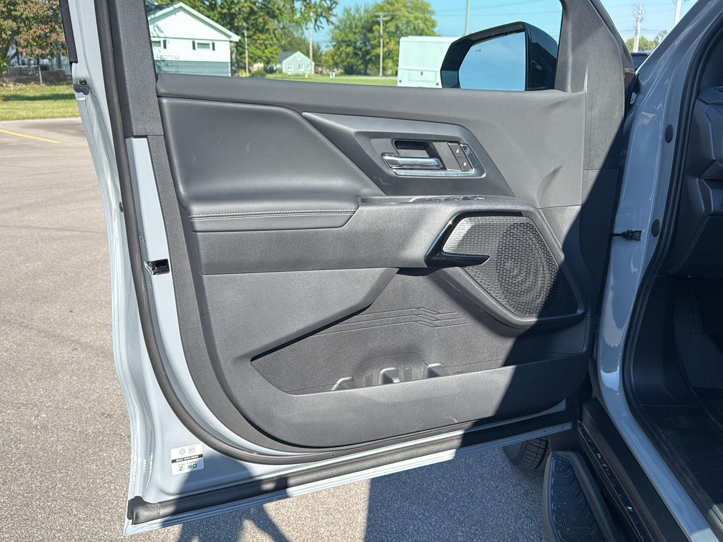 2026 Chevrolet Silverado EV LT photo 20