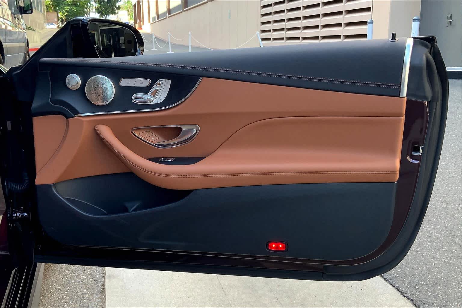 2022 Mercedes Benz E 450 photo 21