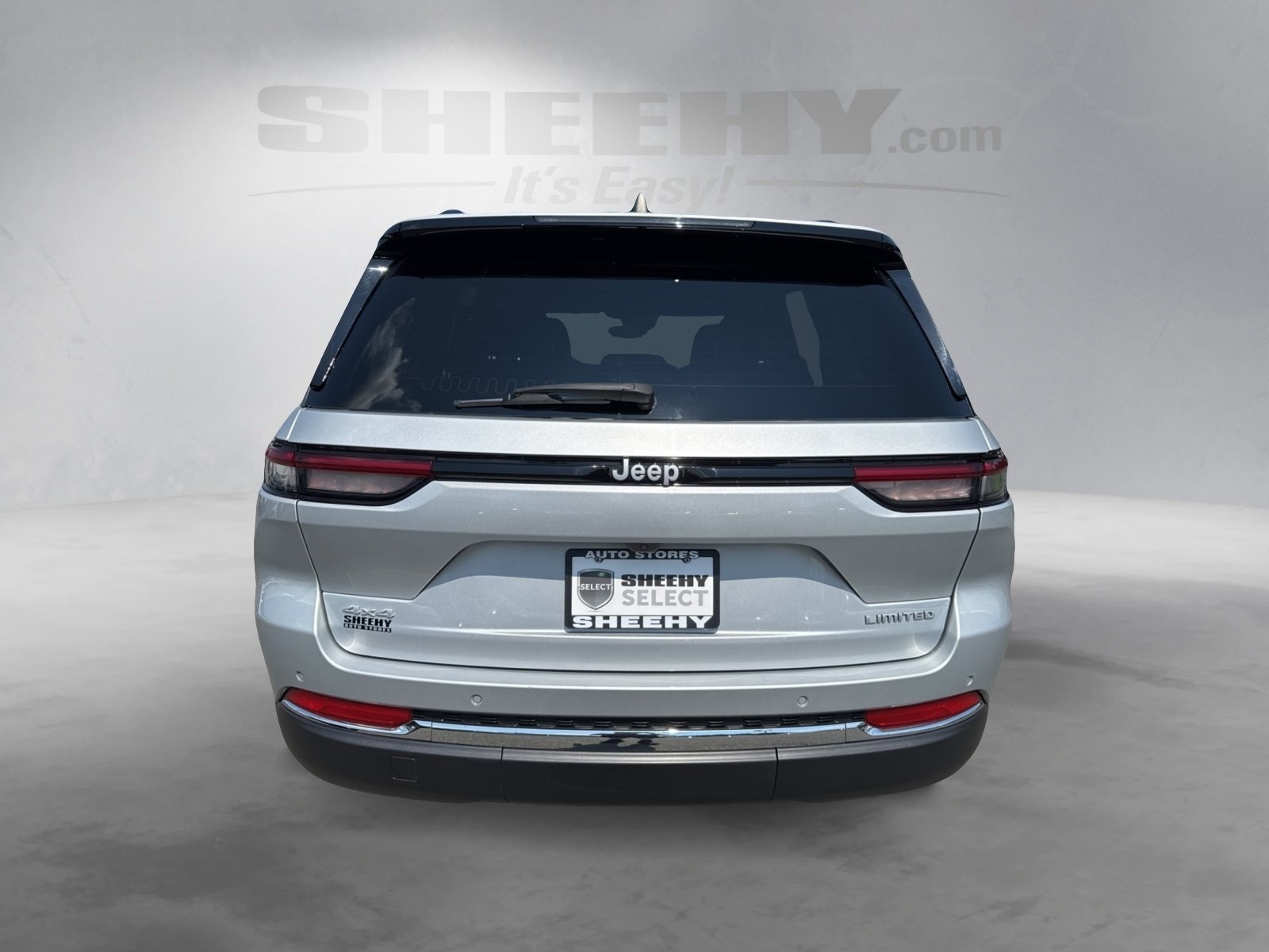 2024 Jeep Grand Cherokee Limited photo 8