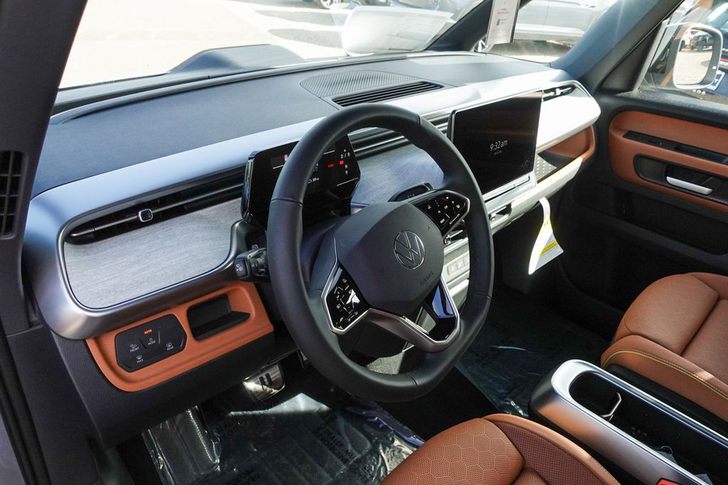 2025 Volkswagen ID. Buzz Pro S photo 9