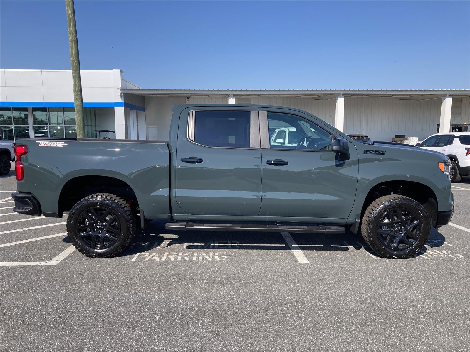 2026 Chevrolet Silverado 1500 LT Trail Boss photo 3