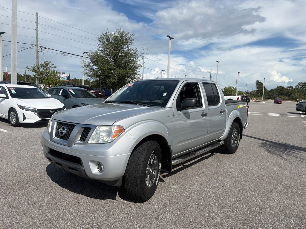 2018 Nissan Frontier Desert Runner photo 3