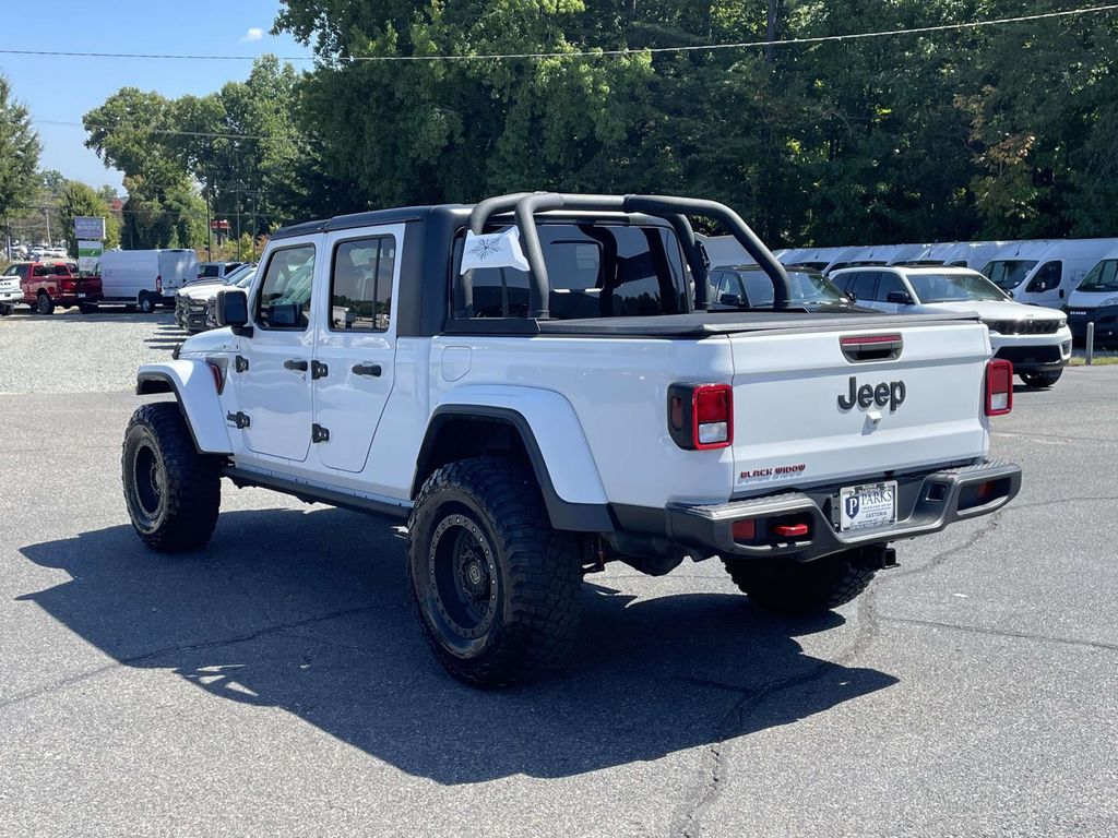 2021 Jeep Gladiator Sport photo 5
