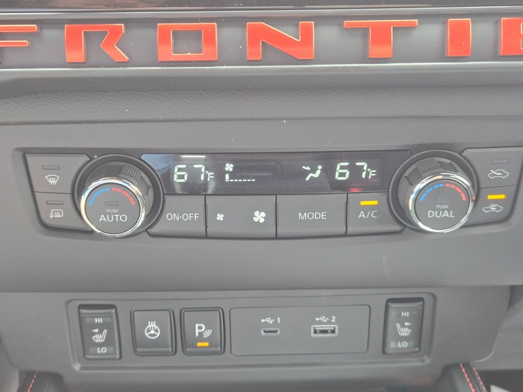 2025 Nissan Frontier PRO-4X photo 22