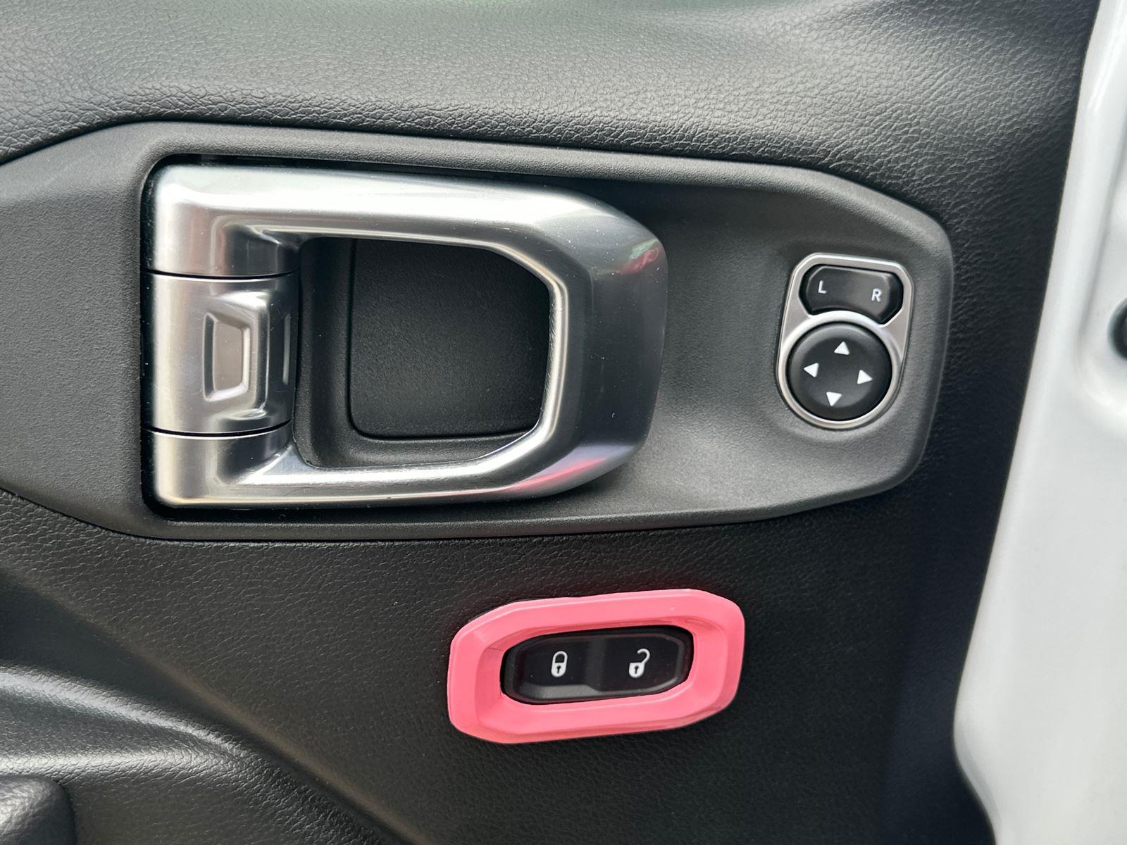 2024 Jeep Wrangler 4xe Rubicon photo 8