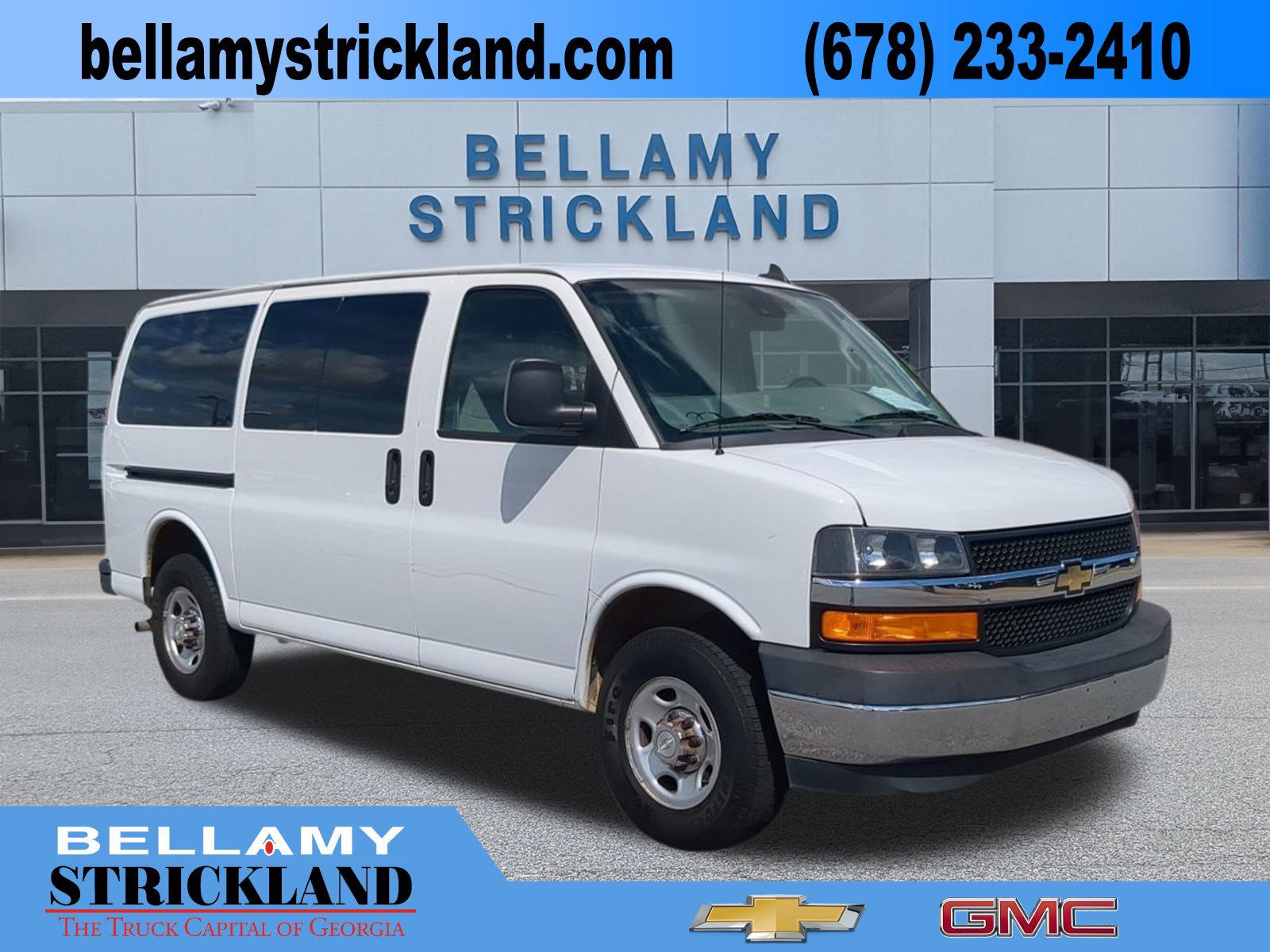 2020 Chevrolet Express Passenger LT's photo