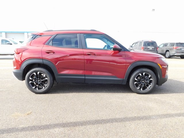 Used 2023 Chevrolet TrailBlazer LT with VIN KL79MPSLXPB133355 for sale in Richmond, IN