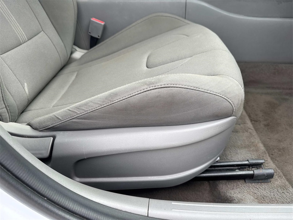 2024 Hyundai Elantra SE photo 8