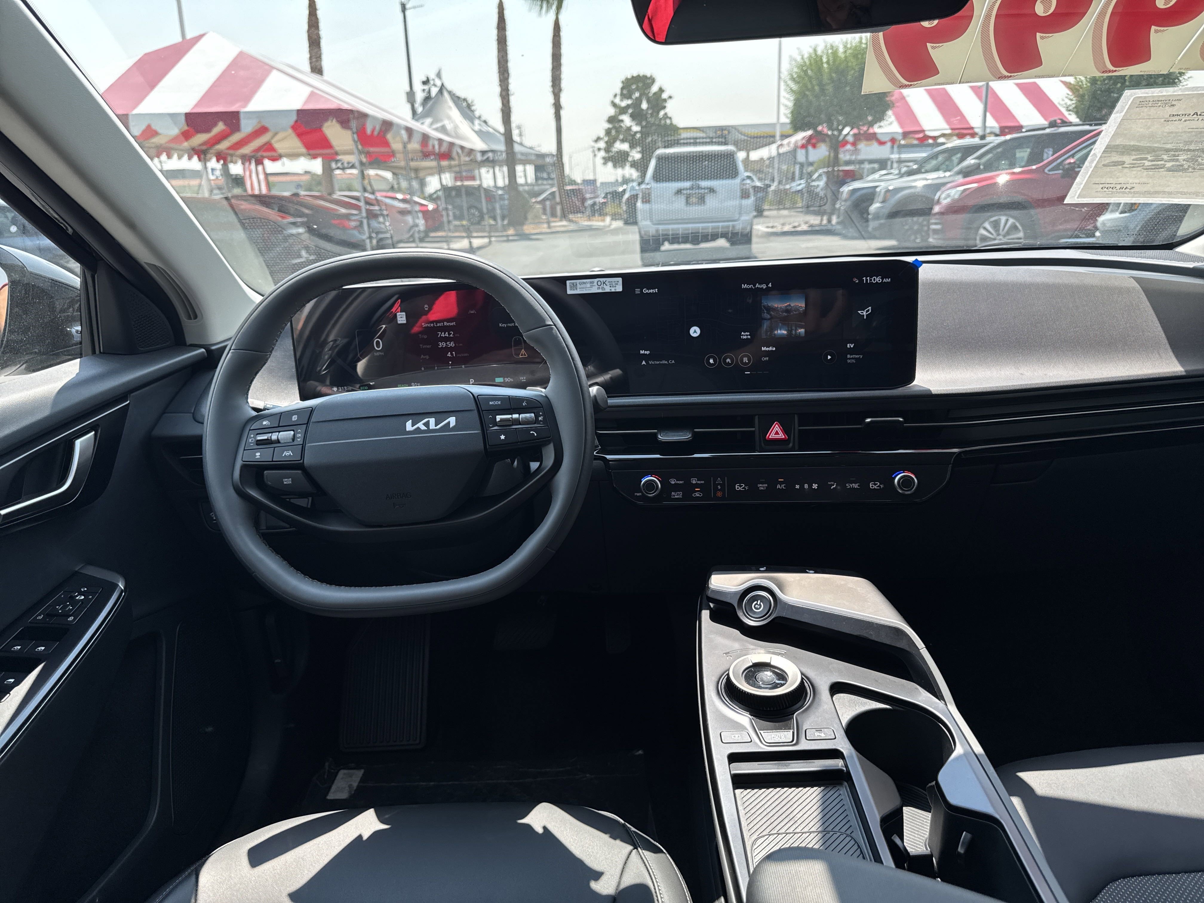 2025 Kia EV6 Light photo 10