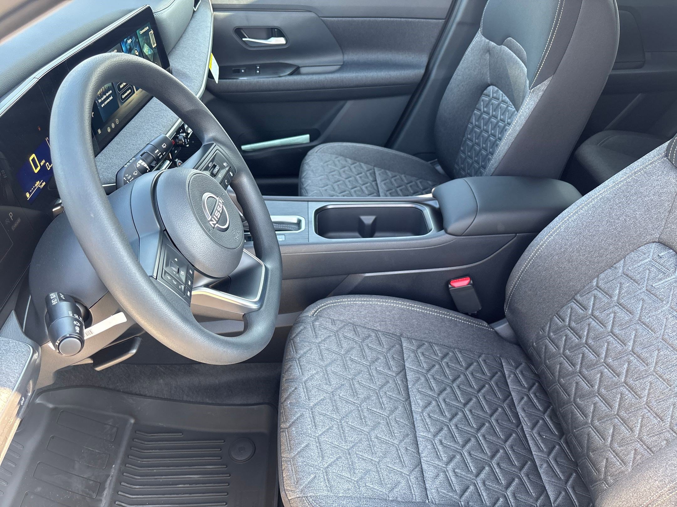 2026 Nissan Kicks SV photo 5
