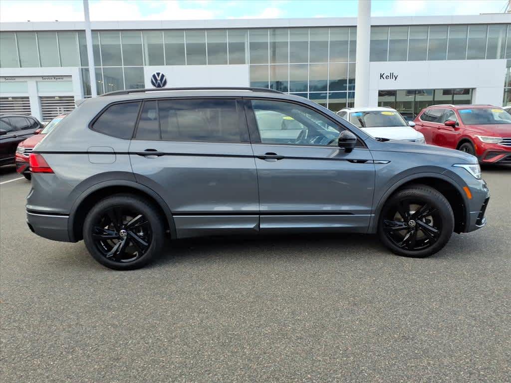 2024 Volkswagen Tiguan SE R-Line Black photo 4