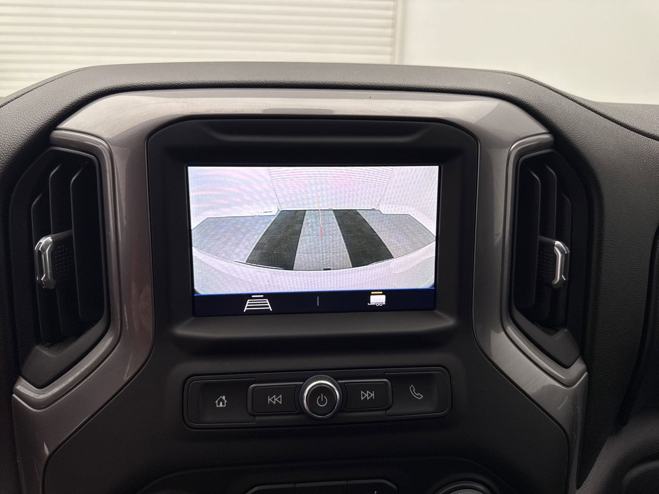 2022 Chevrolet Silverado 1500 Custom photo 35