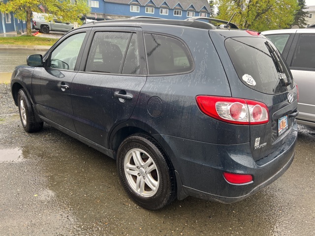 2010 Hyundai Santa Fe GLS photo 2