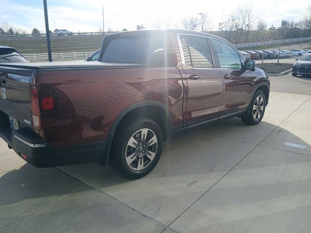 Used 2017 Honda Ridgeline RTL-T with VIN 5FPYK3F60HB029142 for sale in Fort Wright, KY