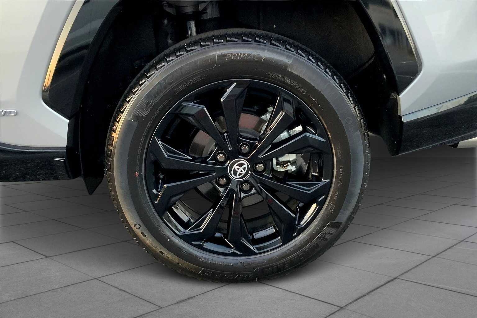 Image 9 of 2023 Toyota RAV4 XSE AWD