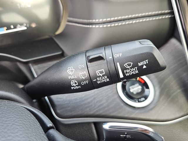 2025 Jeep Grand Cherokee Limited photo 18