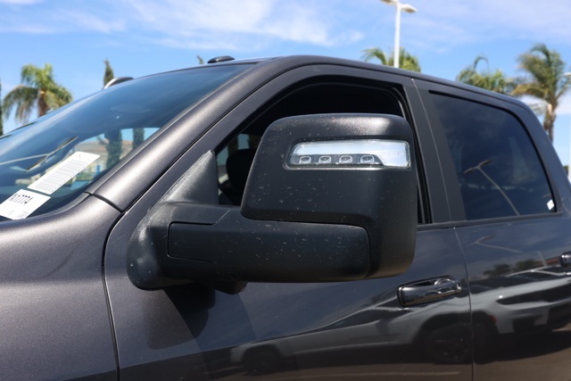 2025 Ram 2500 Laramie photo 10