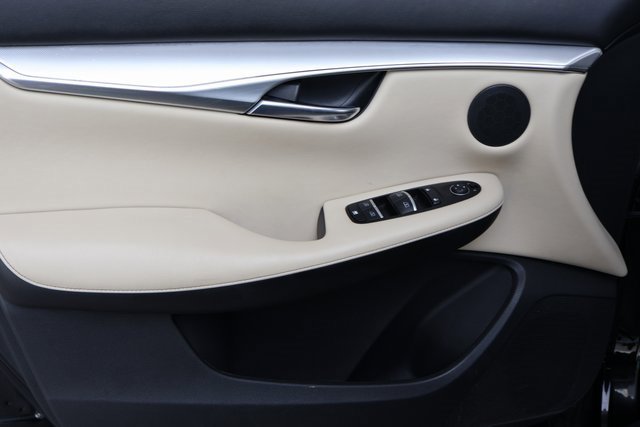 2021 Infiniti QX50 Luxe photo 9