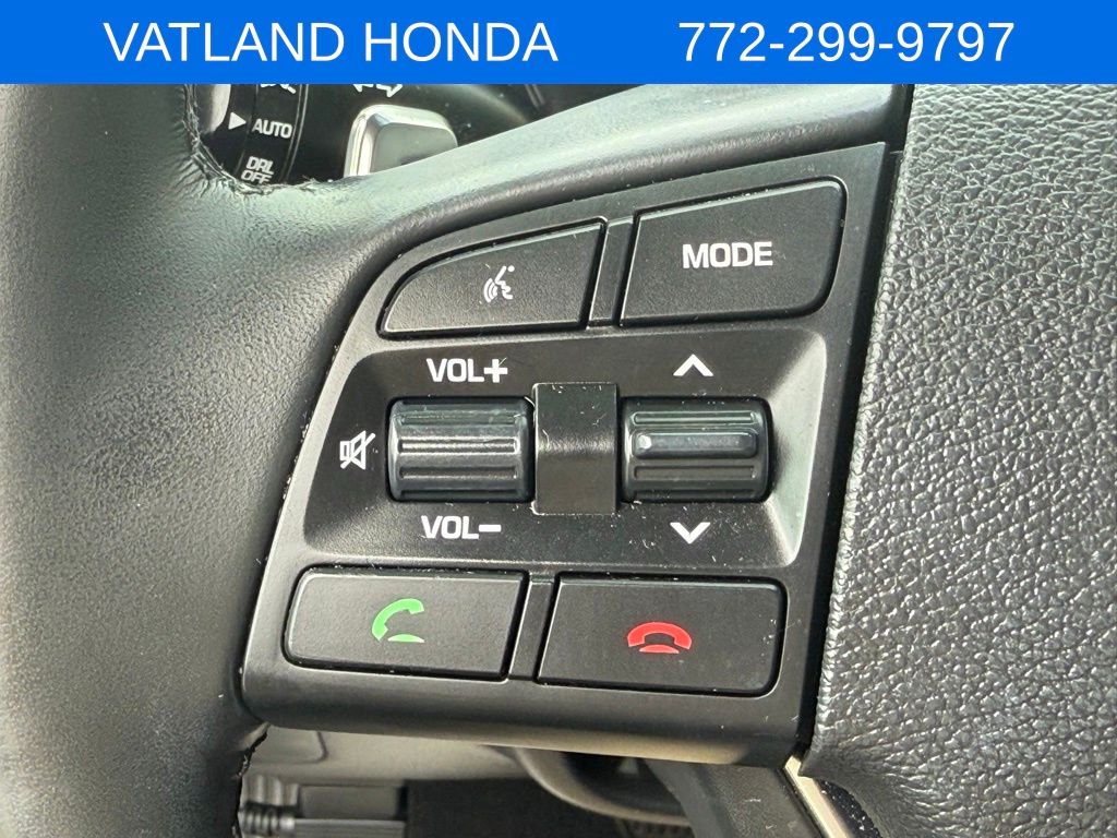 2020 Genesis G80 3.8 photo 8