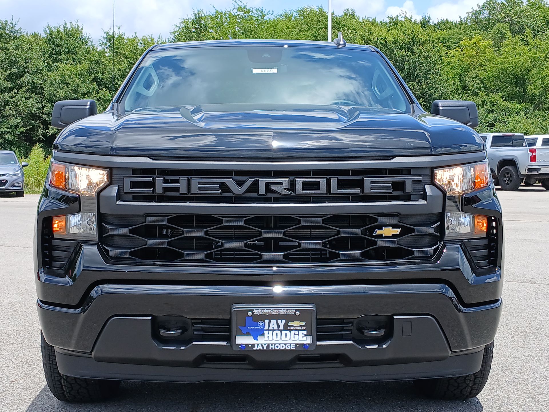 2025 Chevrolet Silverado 1500 Custom photo 30