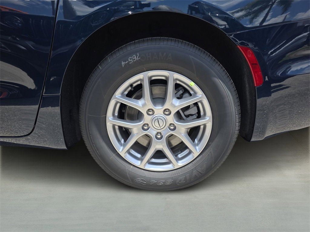 2025 Chrysler Pacifica photo 6