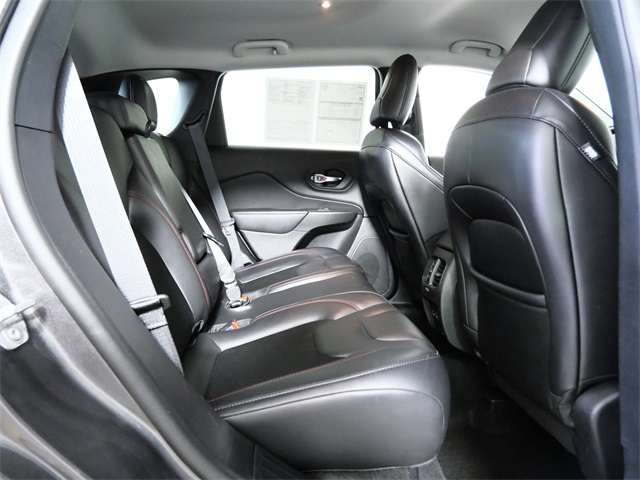2021 Jeep Cherokee Trailhawk photo 11