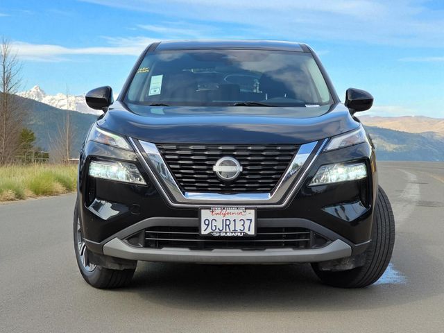 2023 Nissan Rogue SV photo 3