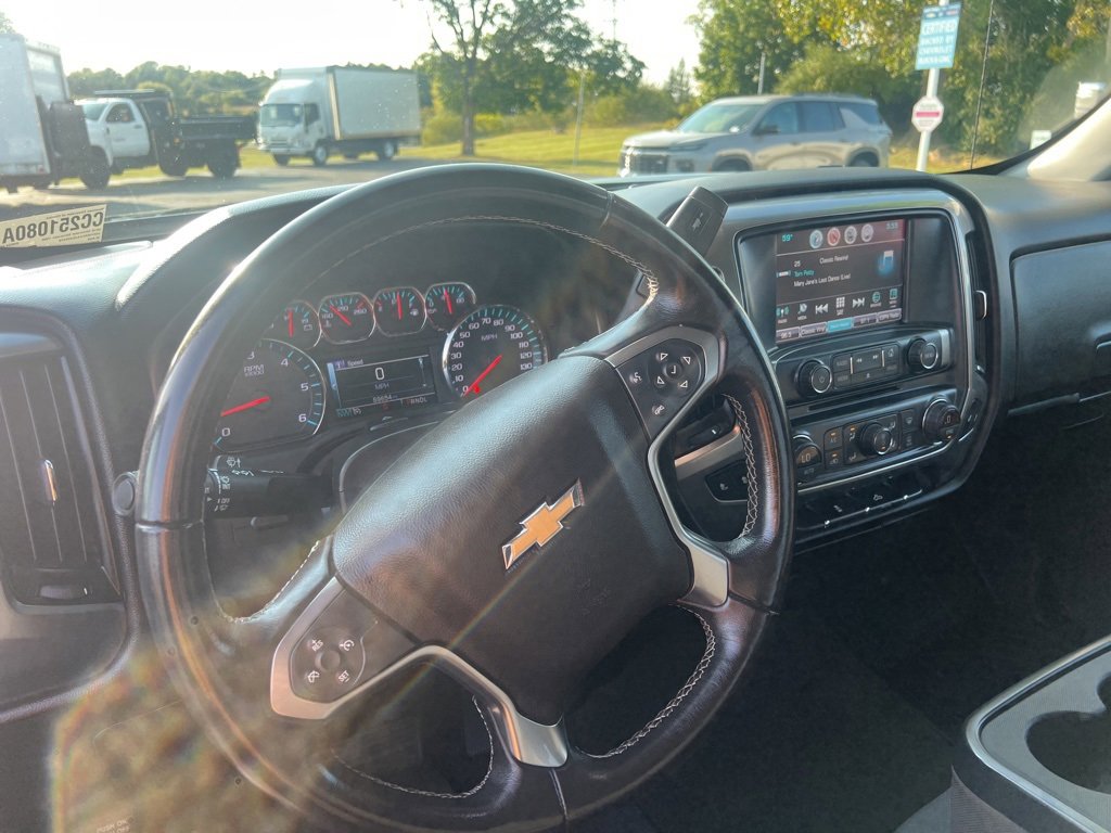 2018 Chevrolet Silverado 1500 LT photo 11