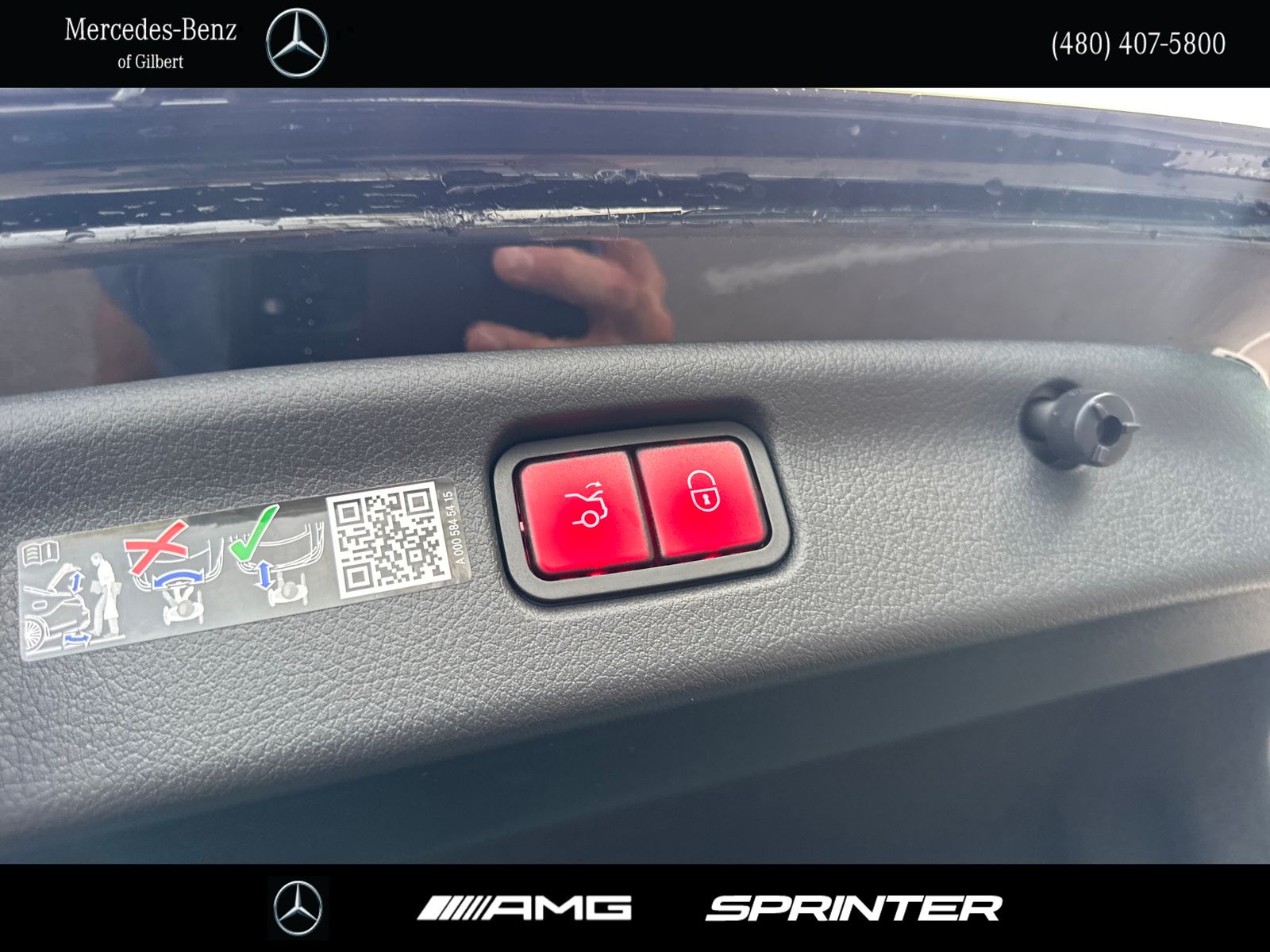 2025 Mercedes Benz C 300 photo 7