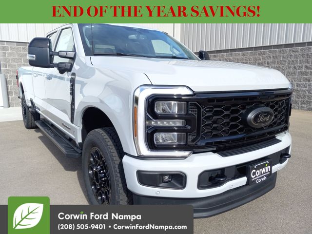 2026 Ford F-350 Super Duty Lariat's photo