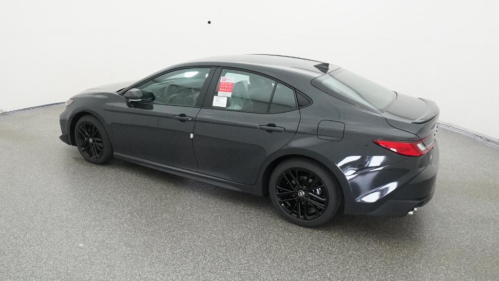 2026 Toyota Camry SE photo 11