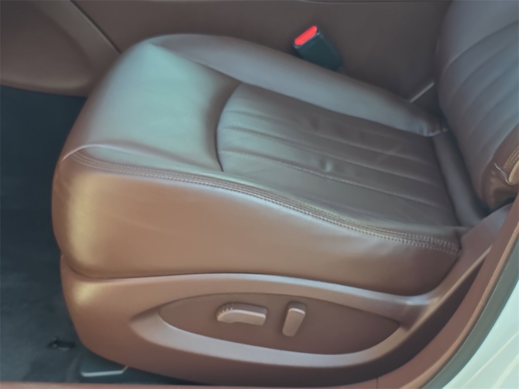 2016 Infiniti QX50 Base photo 27
