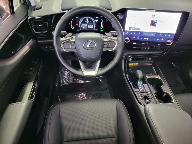 2025 Lexus NX 350h Premium AWD photo 12